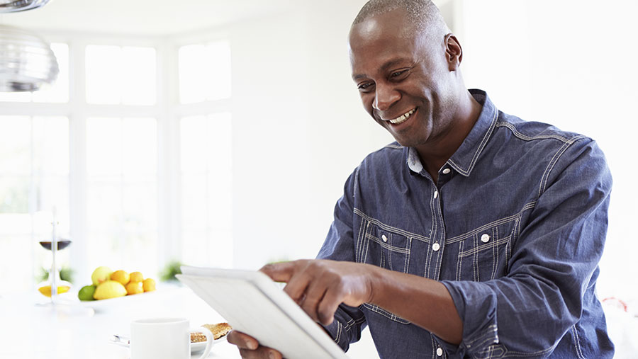 Man using tablet